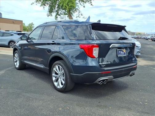 2022 Ford Explorer Platinum