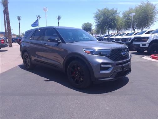 2022 Ford Explorer ST