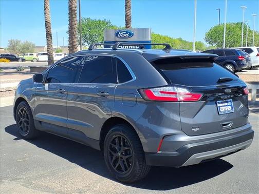 Carbonized Gray Metallic 2024 Ford Edge SEL