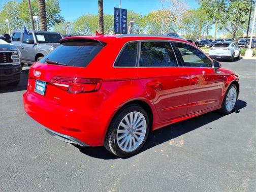 2018 Audi A3 e-tron 1.4T Premium