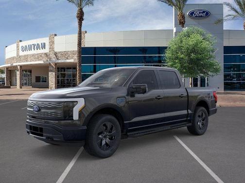 2025 Ford F-150 Lightning LARIAT