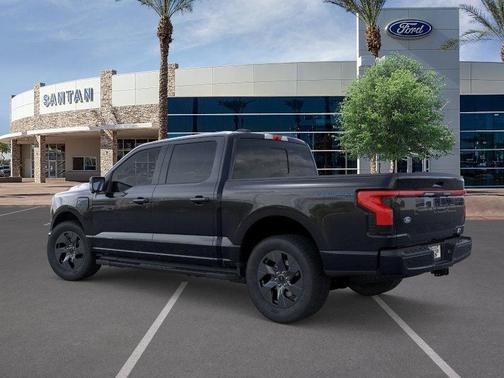 2025 Ford F-150 Lightning LARIAT