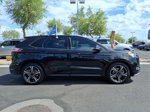 2021 Ford Edge ST