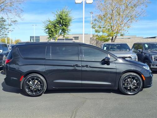 2022 Chrysler Pacifica Limited