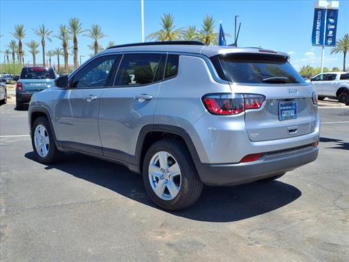 2022 Jeep Compass Latitude