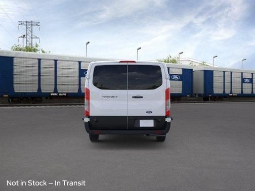 Oxford White 2026 Ford Transit-350