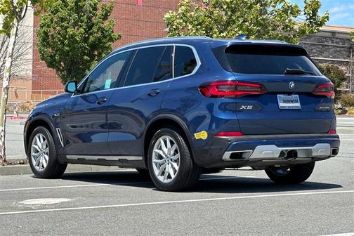2023 BMW X5 PHEV xDrive45e