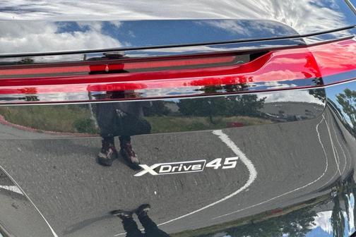 Black Sapphire Metallic 2026 BMW iX xDrive45