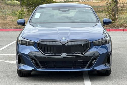 2026 BMW i5 eDrive40