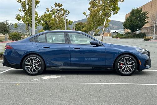 2026 BMW i5 eDrive40