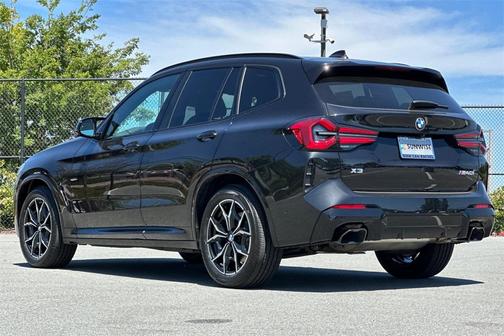2024 BMW X3 M40i
