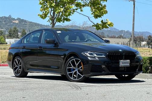 2022 BMW 530e 530e