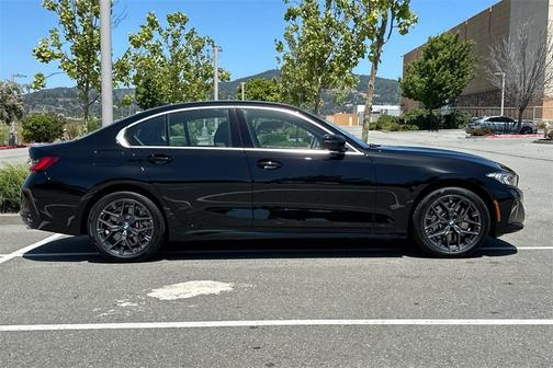 2025 BMW 330 i xDrive