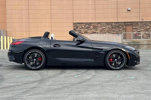 2023 BMW Z4 M40i