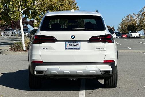 2026 BMW X5 sDrive40i