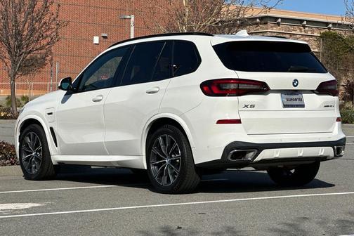 2023 BMW X5 PHEV xDrive45e