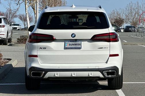 2023 BMW X5 PHEV xDrive45e