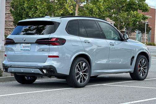 Gray Metallic 2026 BMW X5 xDrive40i