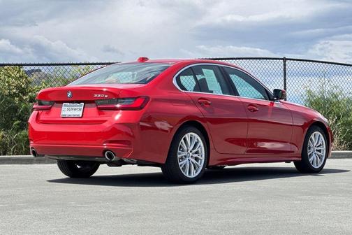 Melbourne Red Metallic 2024 BMW 330e 330e