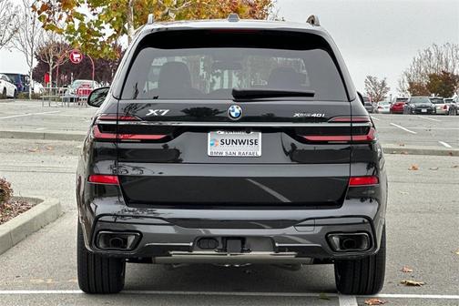 2026 BMW X7 xDrive40i