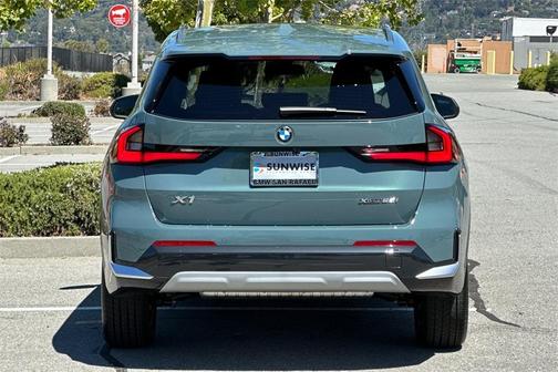 2025 BMW X1 xDrive28i