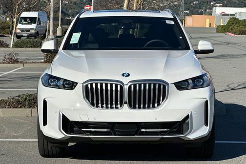 2026 BMW X5 PHEV xDrive50e