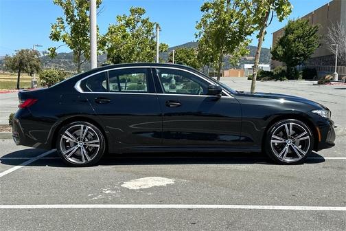 2024 BMW 330 i