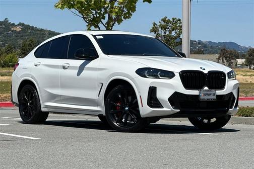 2023 BMW X4 M40i