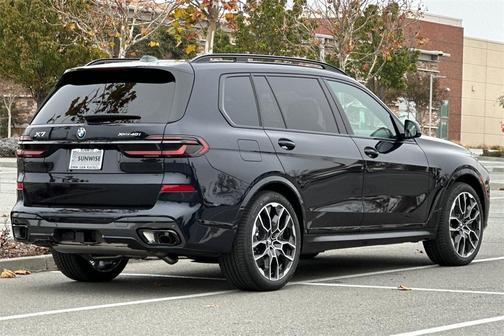 2026 BMW X7 xDrive40i