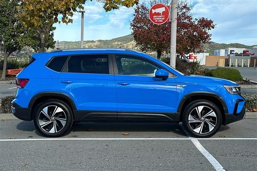 2024 Volkswagen Taos 1.5T SE