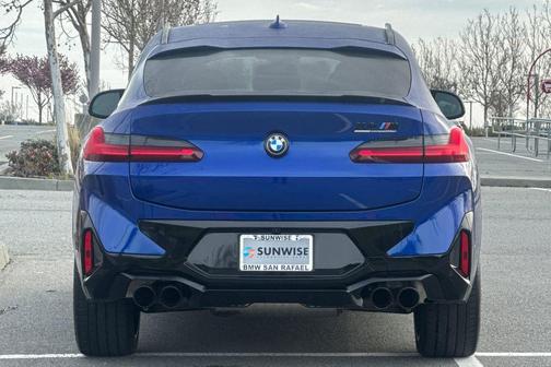 2024 BMW X4 M AWD