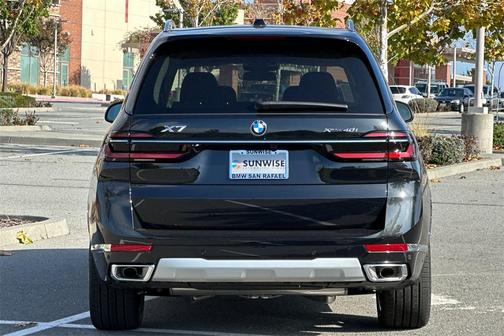 2026 BMW X7 xDrive40i