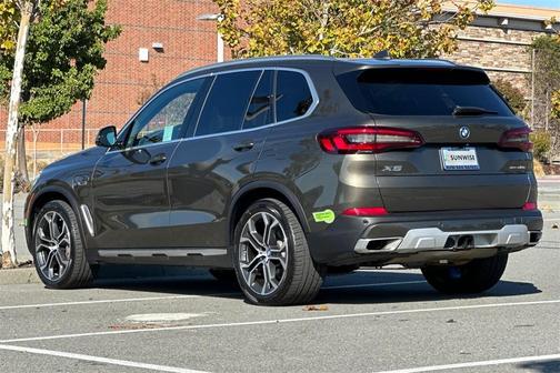 2023 BMW X5 PHEV xDrive45e
