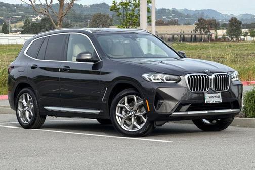 Dark Graphite Metallic 2024 BMW X3 xDrive30i