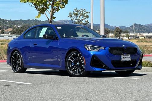 2025 BMW M240 i