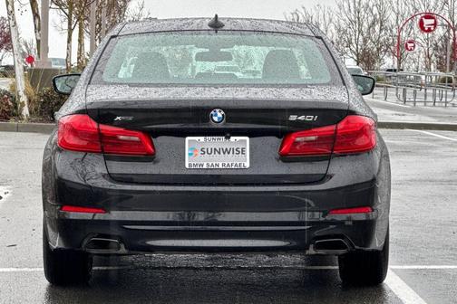 2019 BMW 540 i xDrive