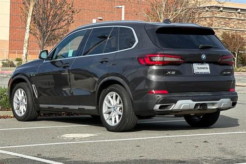 2022 BMW X5 PHEV xDrive45e