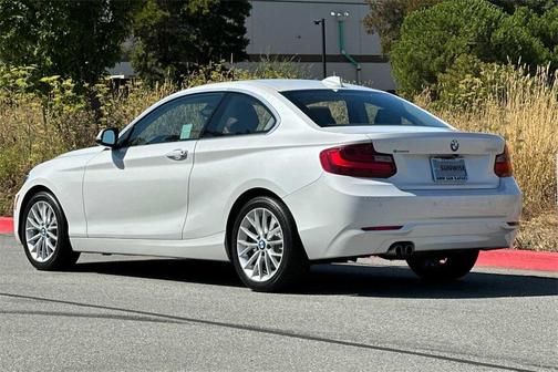2015 BMW 228 i