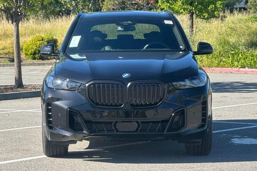 Black Sapphire Metallic 2026 BMW X5 PHEV xDrive50e
