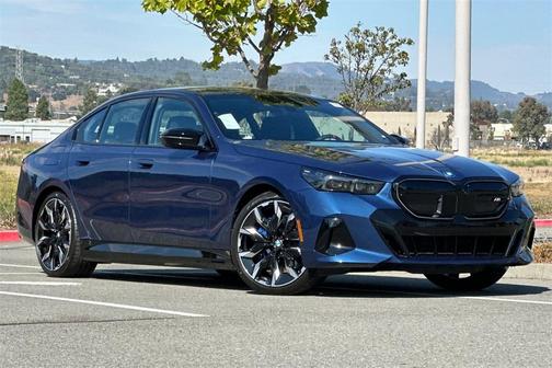 2025 BMW i5 M60