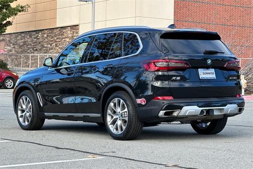 2023 BMW X5 PHEV xDrive45e