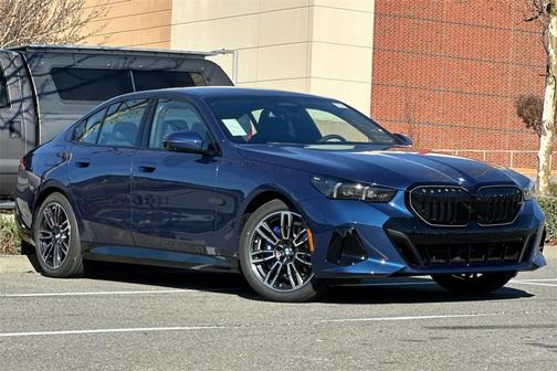 2026 BMW 530 i xDrive