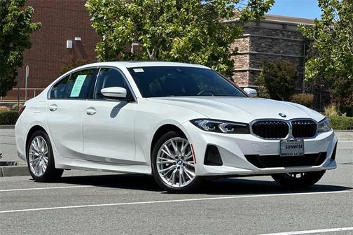 2024 BMW 330 i xDrive