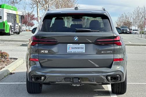 2026 BMW X5 PHEV xDrive50e