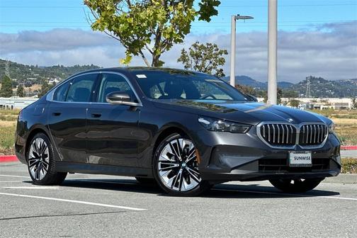 2024 BMW 530 i
