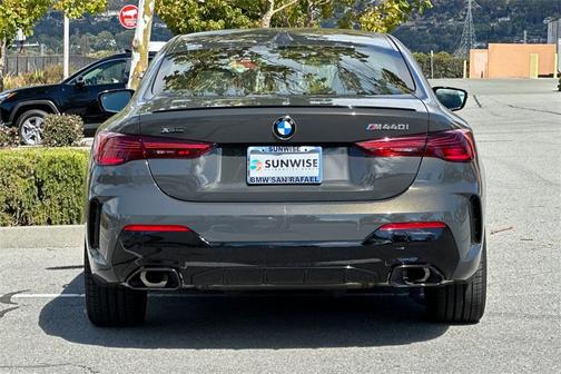 2026 BMW M440 i xDrive