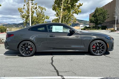 2026 BMW M440 i xDrive