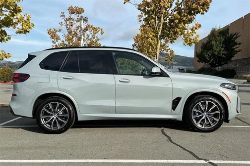2026 BMW X5 PHEV xDrive50e