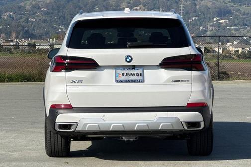 2026 BMW X5 PHEV xDrive50e