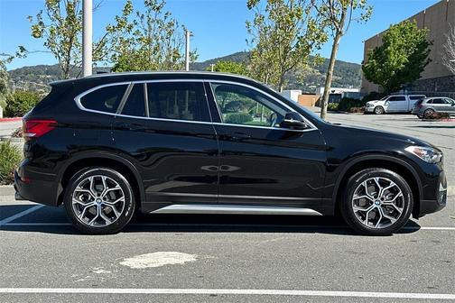 2022 BMW X1 xDrive28i